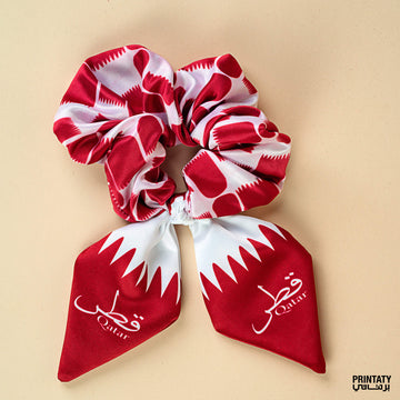 Hair tie with Qatari flags