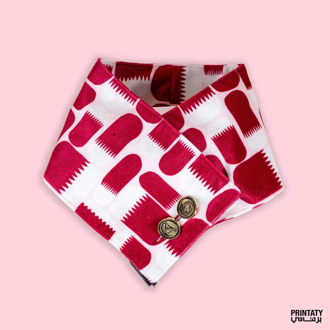 وشاح رقبة بأزرار على علم قطر