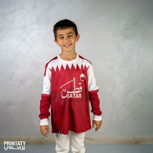 Sweatshirt : we are all qatar